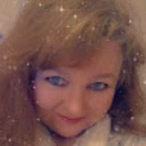 Meet your Posher, Carolyn